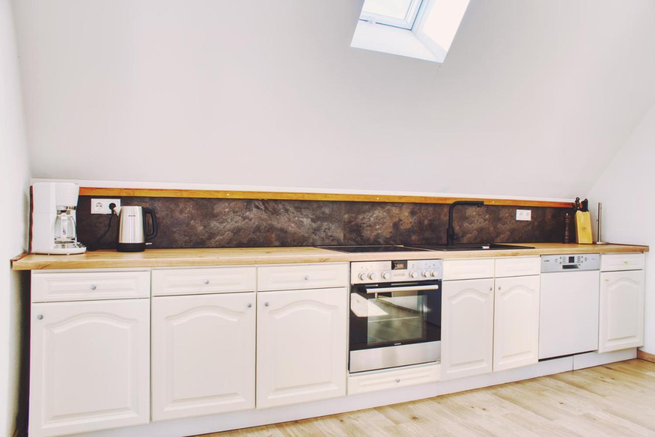 Ilmmunster Luxus Apartment! Kueche, Balkon, Netflix, Parkplatz - 8 Personen מראה חיצוני תמונה